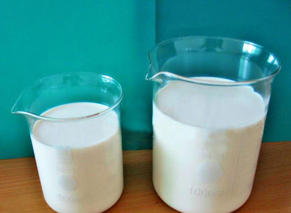 襄陽丙苯膠乳vs羧基丁苯膠乳：造紙增強與涂料成